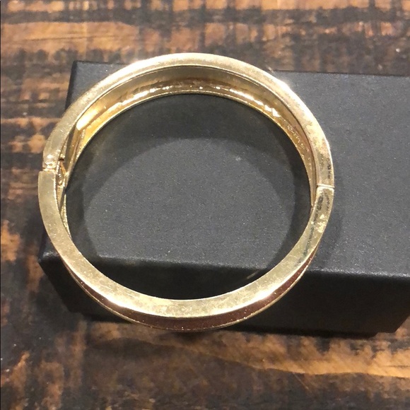 Bracelet - Picture 2 of 2